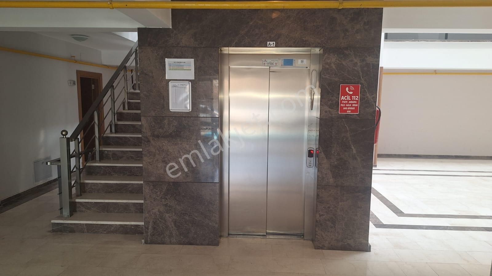 Century 21 Vizyon'dan Terrace Park Sitesinde 2+1 Lüks Kiralık Daire - Görsel 5