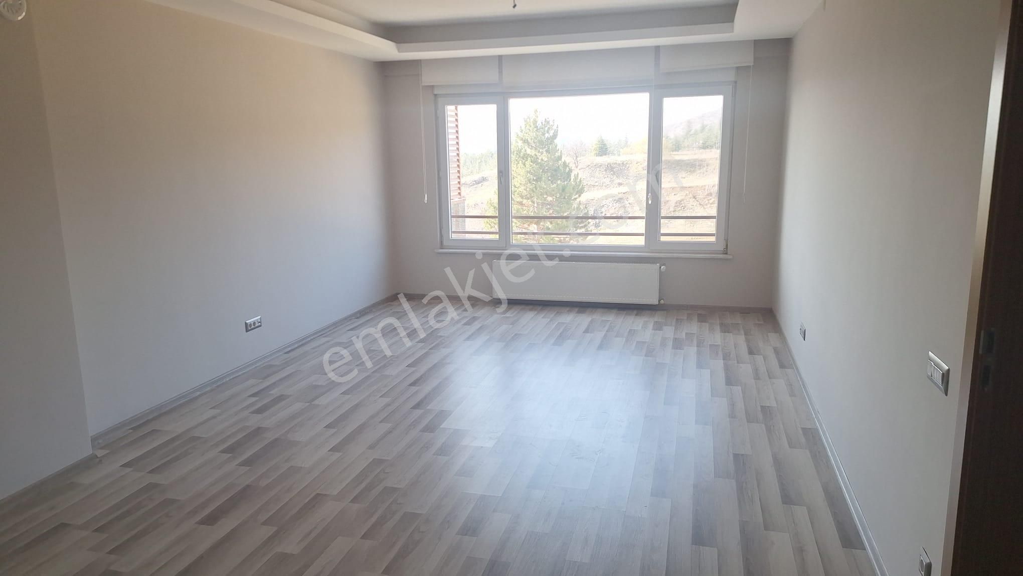 Century 21 Vizyon'dan Terrace Park Sitesinde 2+1 Lüks Kiralık Daire - Görsel 12