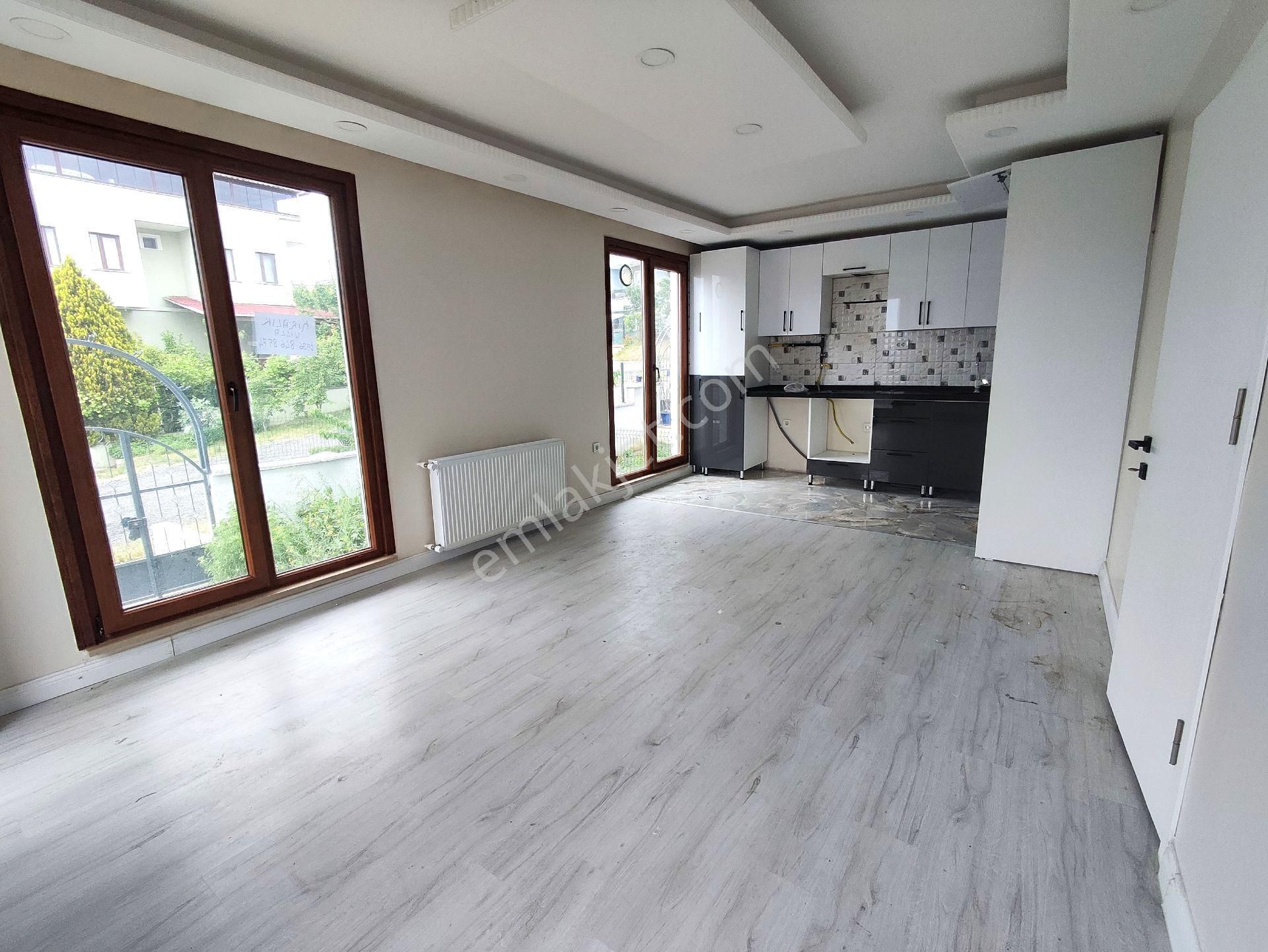 6-12 Ay Vadeli-silivri Gümüşyaka Satılık 4+1 İskanlı İkiz Villa (yol Cephe) - Görsel 11