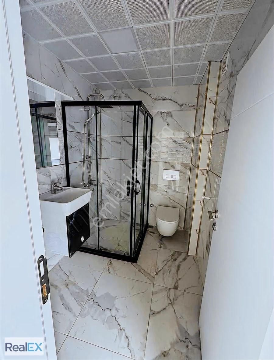 Ön Cephe Köşe Deniz Manzaralı Villa - Görsel 20