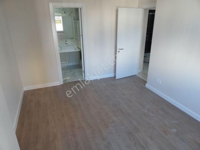 Kozyatağı Merkez Genç Ap.ebev.süperlüks Kiralık Daire 3+1,130m2. - Görsel 31