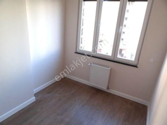 Kozyatağı Merkez Genç Ap.ebev.süperlüks Kiralık Daire 3+1,130m2. - Görsel 24