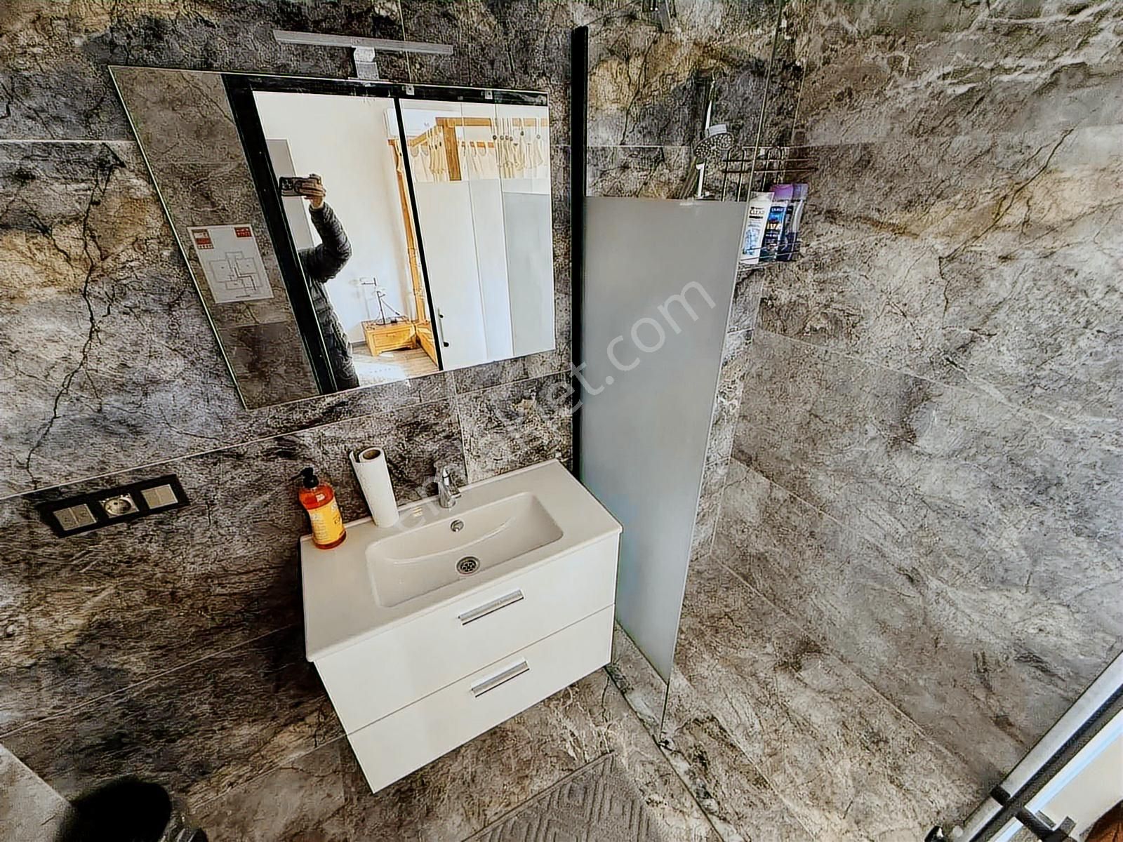 Kuşadası Güzelçamlı'da Denize 200 Mt Özel Havuzlu 3+1 Villa - Görsel 22