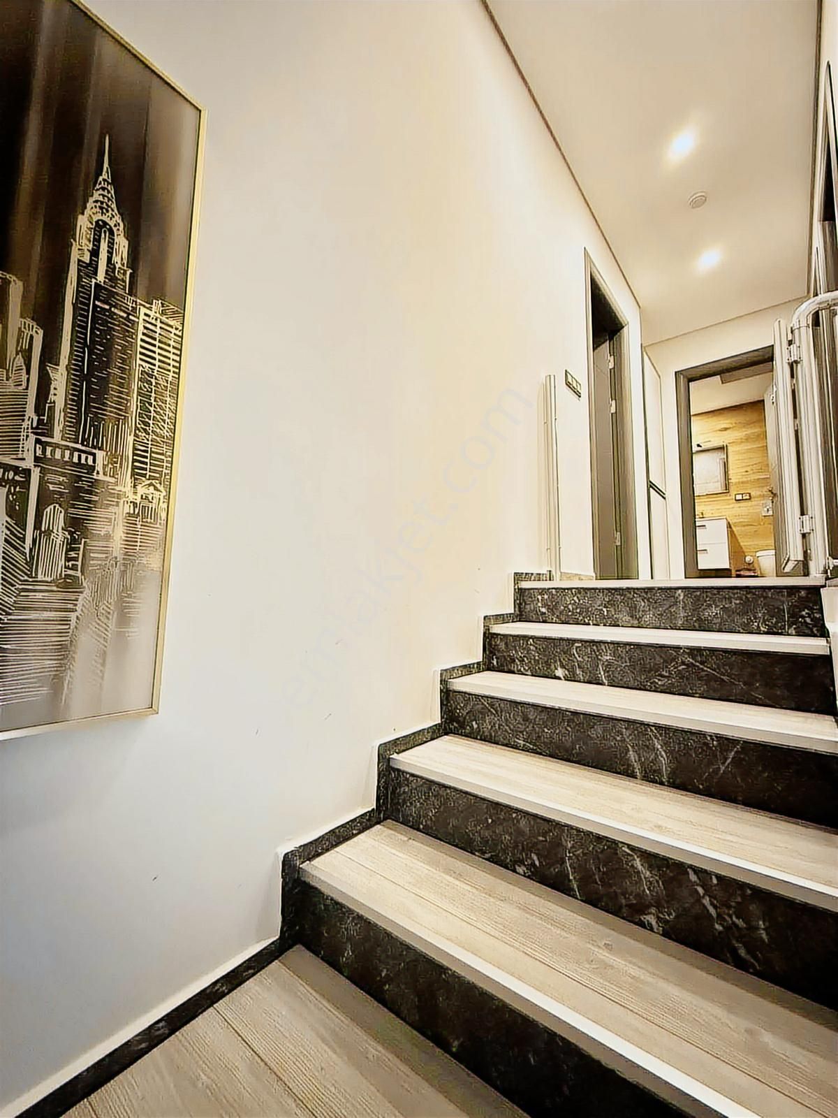 Kuşadası Güzelçamlı'da Denize 200 Mt Özel Havuzlu 3+1 Villa - Görsel 23