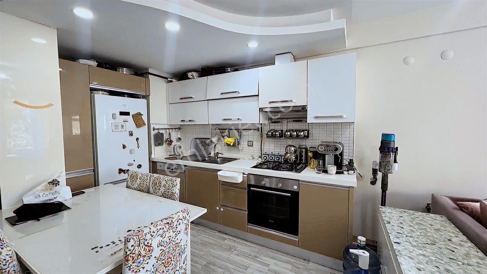 Bornova Veranova Sitesi'nde 2+1 Satılık Bahçeli Dubleks Daire - Görsel 33