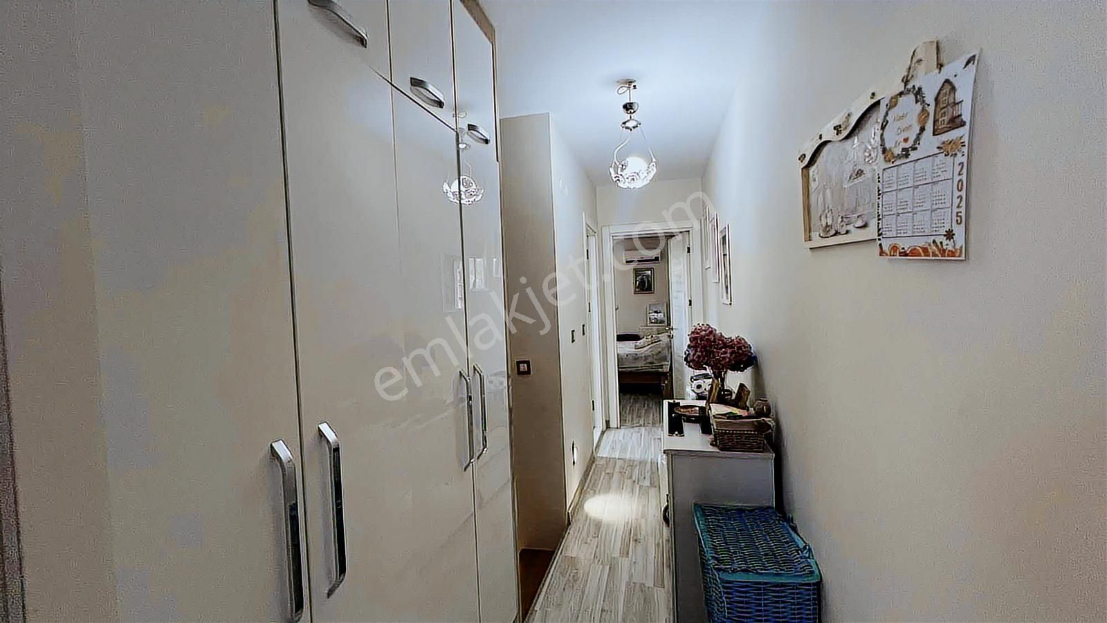 Bornova Veranova Sitesi'nde 2+1 Satılık Bahçeli Dubleks Daire - Görsel 15