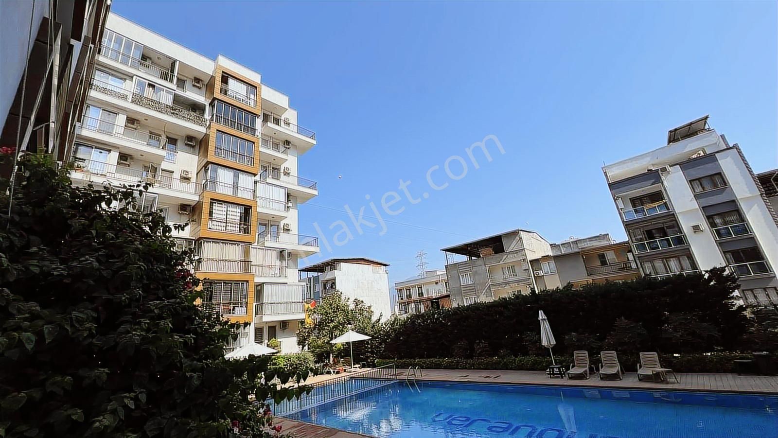 Bornova Veranova Sitesi'nde 2+1 Satılık Bahçeli Dubleks Daire - Görsel 3