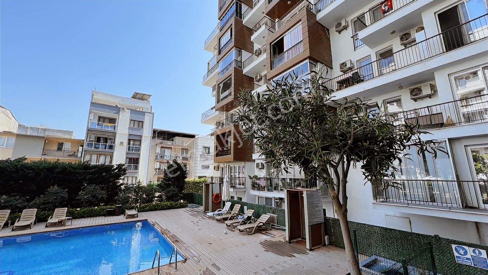 Bornova Veranova Sitesi'nde 2+1 Satılık Bahçeli Dubleks Daire - Görsel 11