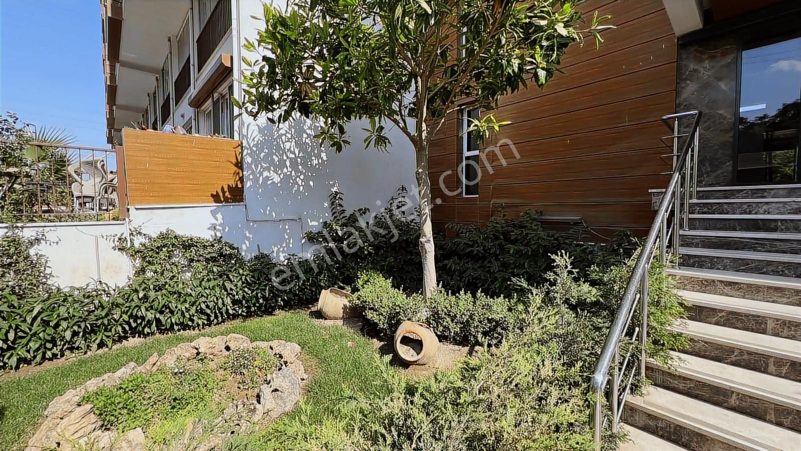 Bornova Veranova Sitesi'nde 2+1 Satılık Bahçeli Dubleks Daire - Görsel 31