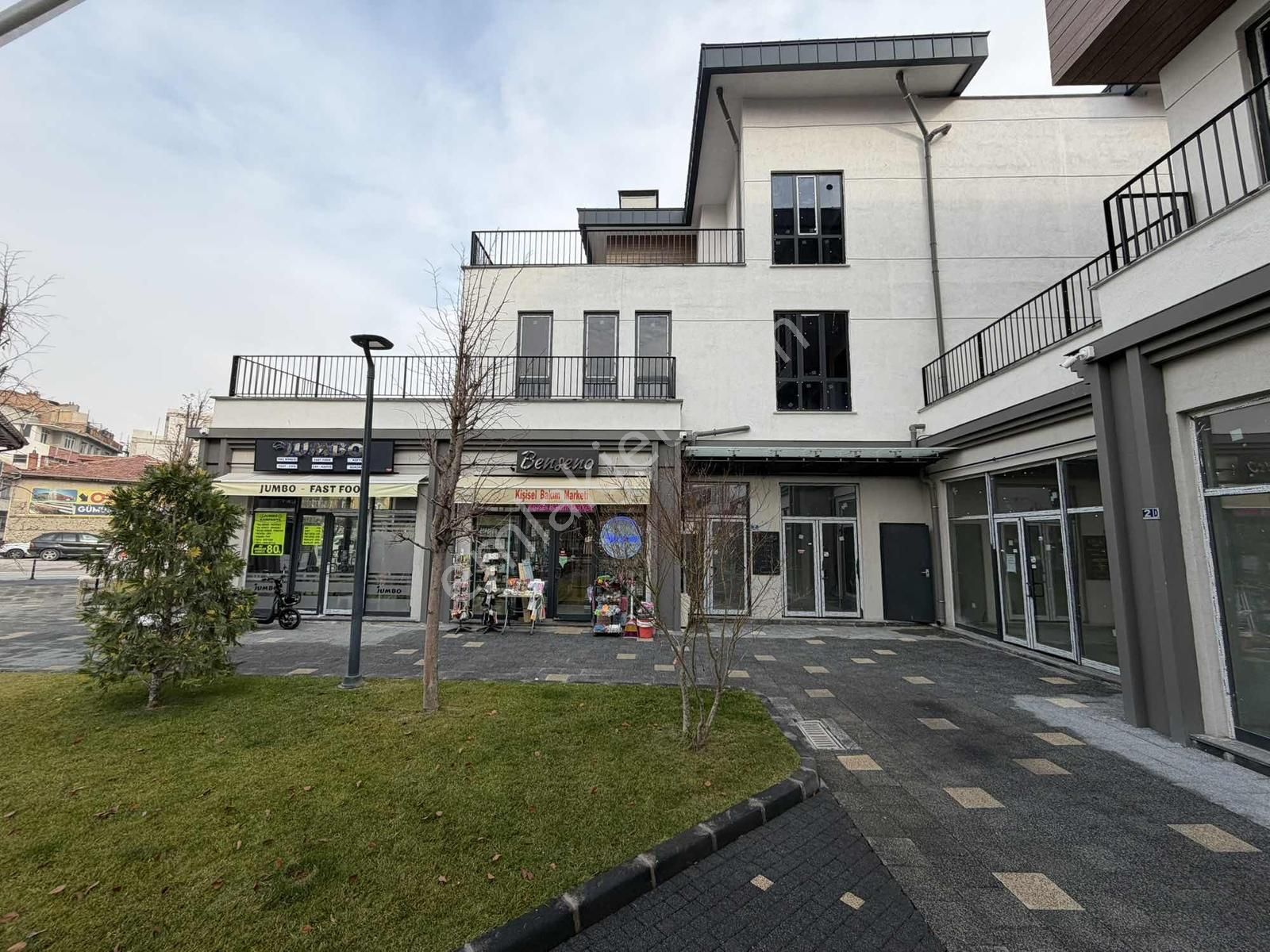 Sürşen Premium Group'dan Suriçi Çarşısında Mükemmel Ofis ! - Görsel 10