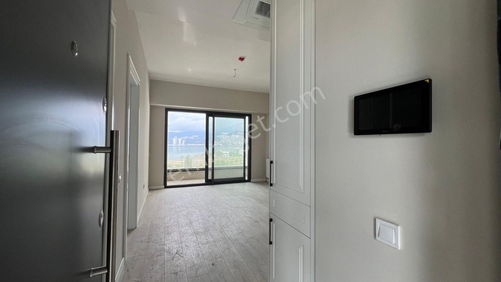 İnci Premium'da Deniz Manzaralı Satılık 1+1 Daire - Görsel 5