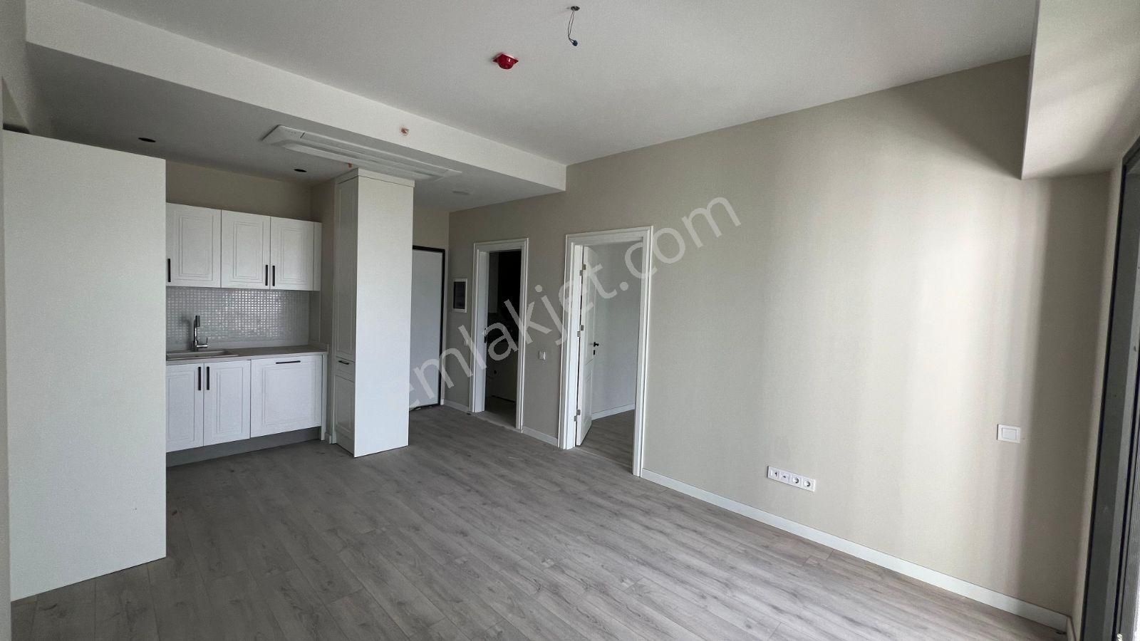 İnci Premium'da Deniz Manzaralı Satılık 1+1 Daire - Görsel 16