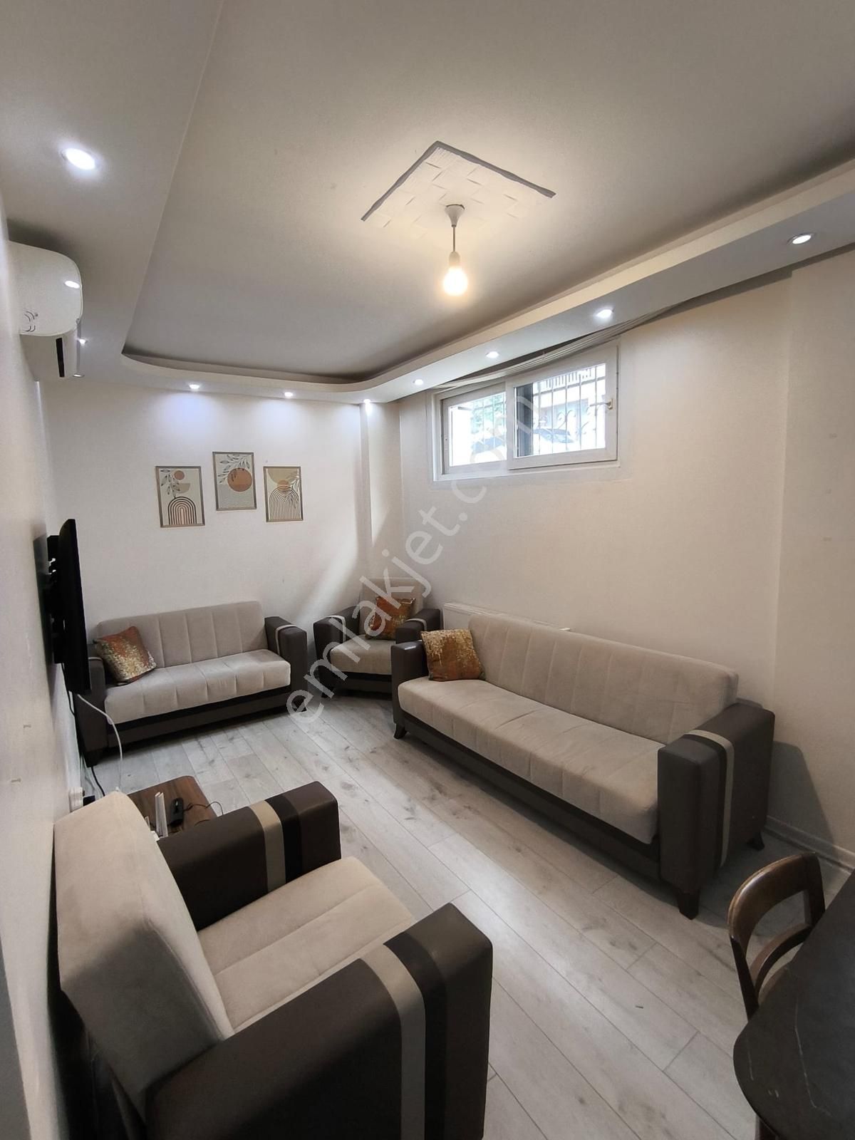 Kadıköy Caferağa' Da 2+1 Kiralık Daire