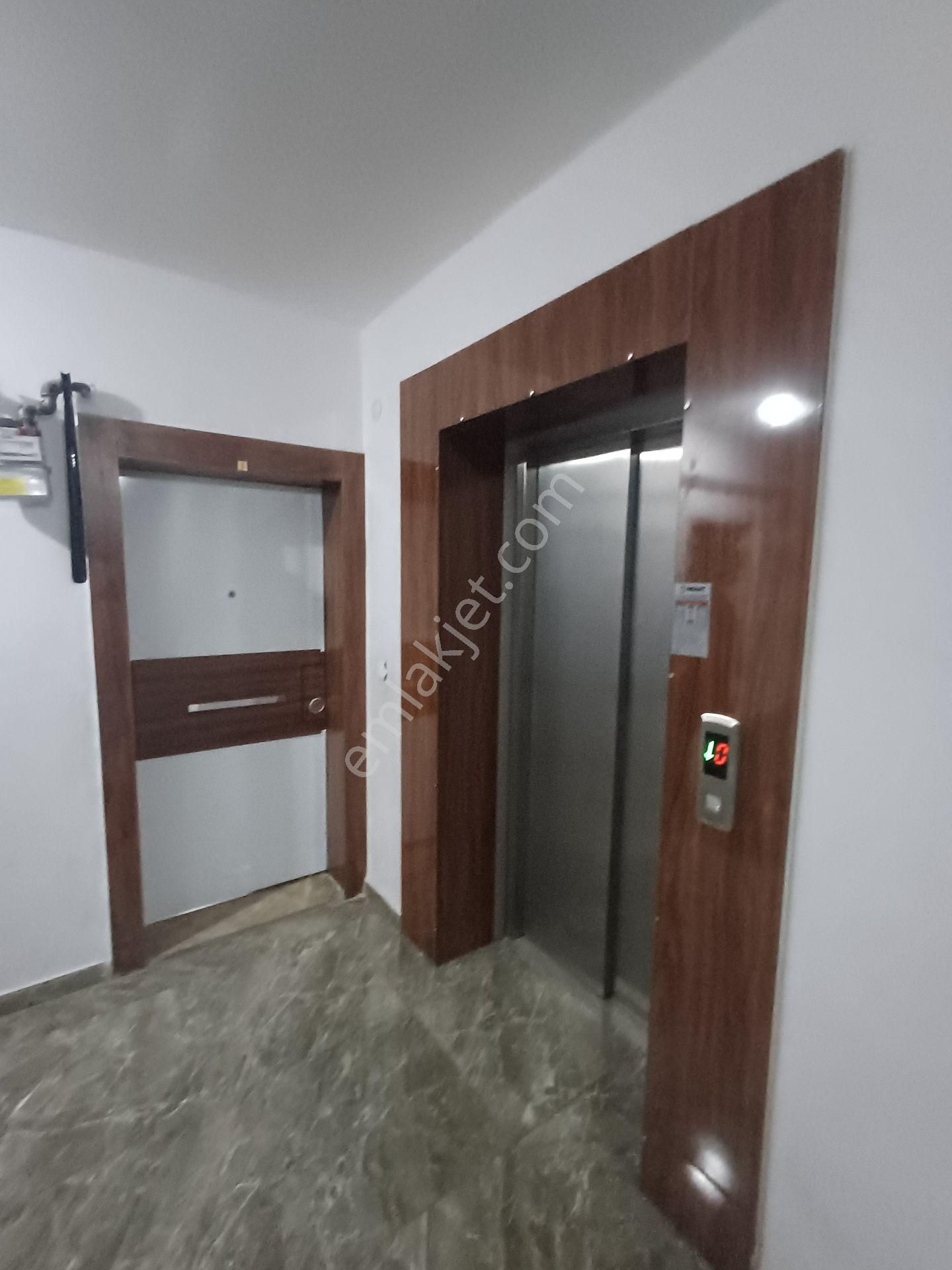 Selçuklu Mah.de Site İçerisinde 145 M2 Lüks Yapılı 3+1 Daire - Görsel 29