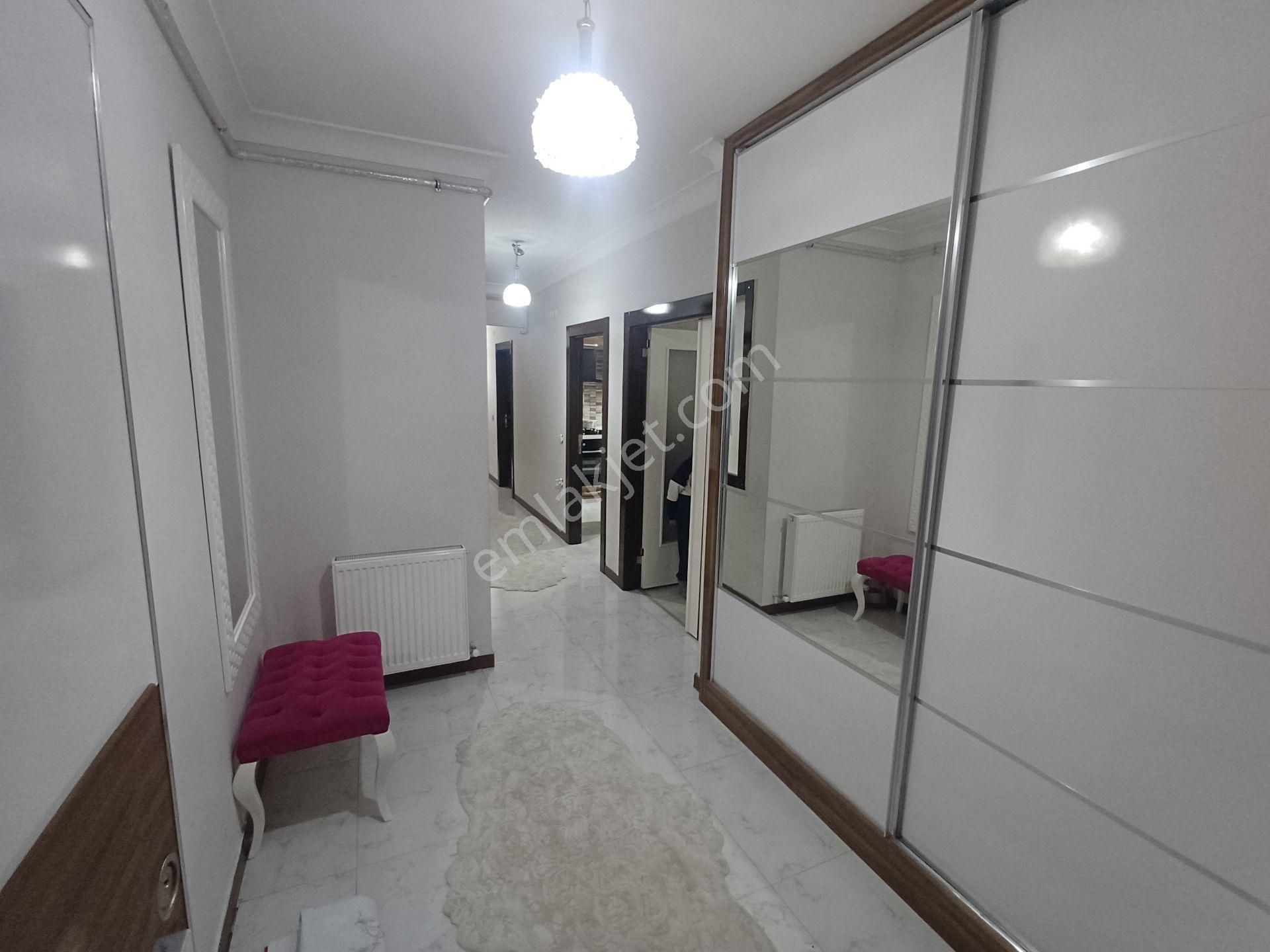 Selçuklu Mah.de Site İçerisinde 145 M2 Lüks Yapılı 3+1 Daire - Görsel 27