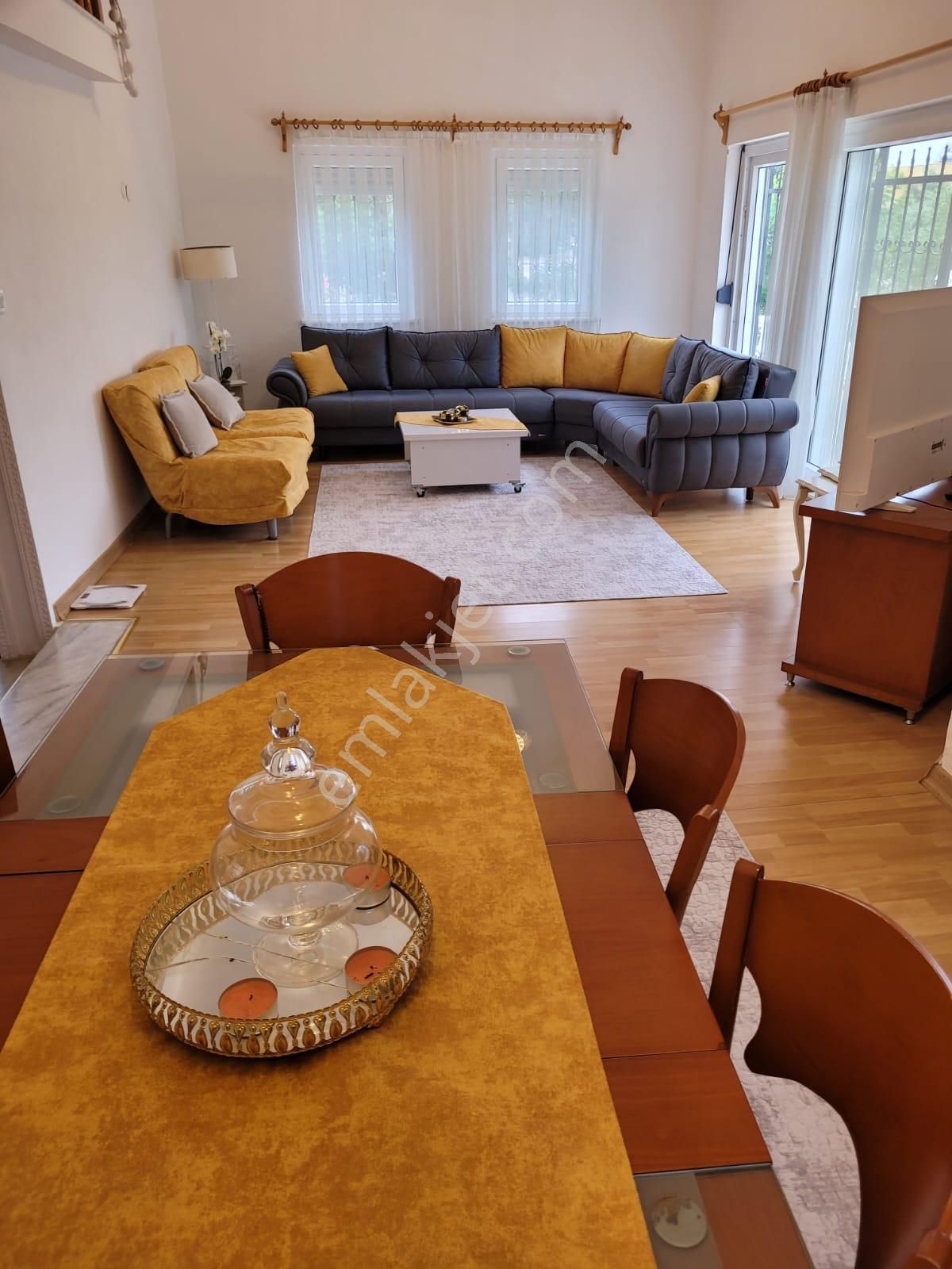 Didim / Yeşiltepede 700 M2 Arsa İçinde Full Eşyalı Satılık Fırsat Villa - Görsel 3