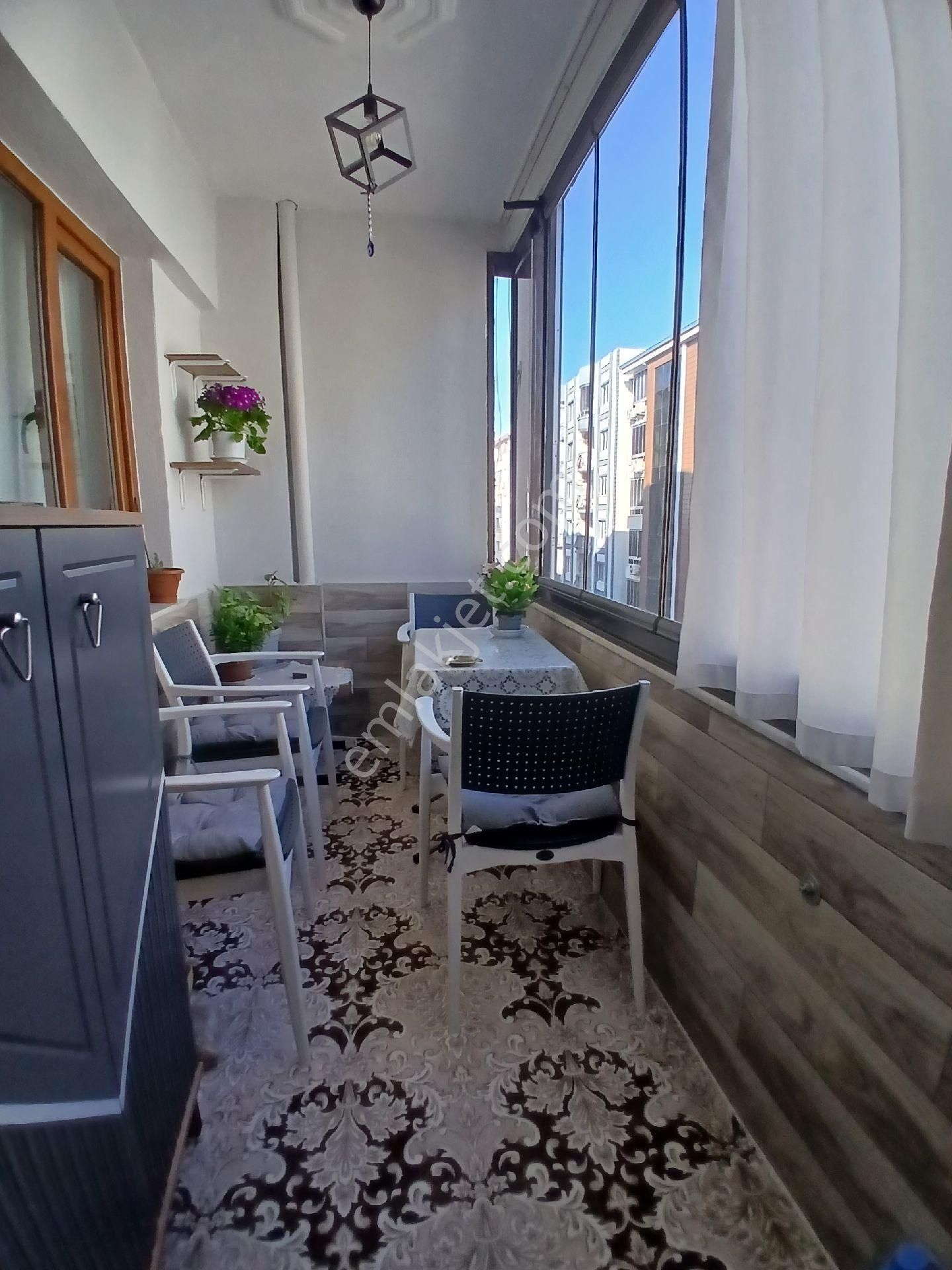 İzmir Torbalı Ertuğrul Mahallesinde 3+1 Arakat Daire Satılık - Görsel 8