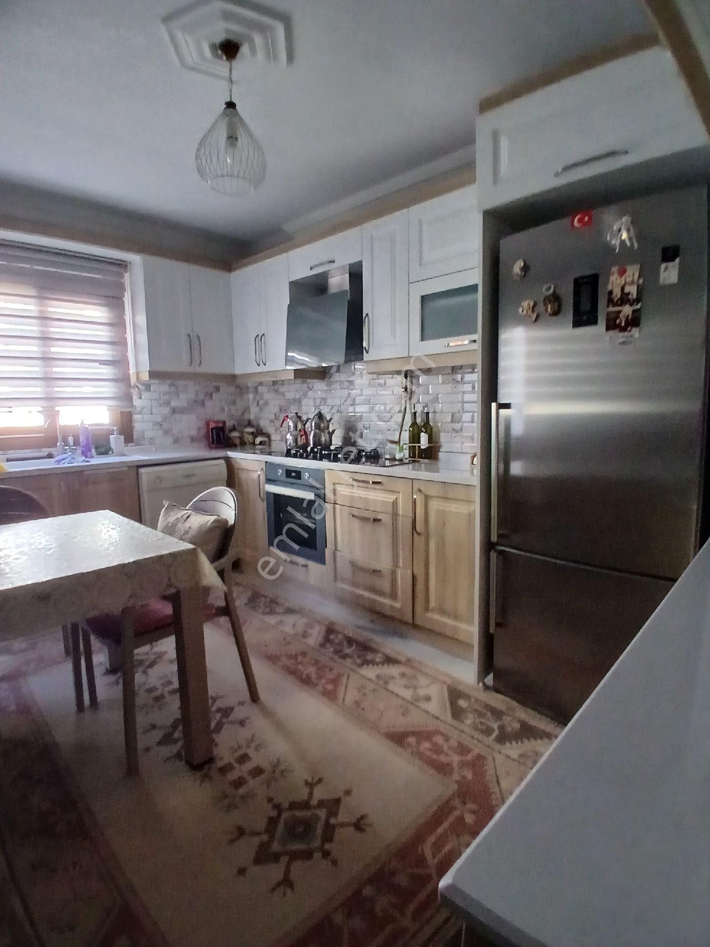 İzmir Torbalı Ertuğrul Mahallesinde 3+1 Arakat Daire Satılık - Görsel 6