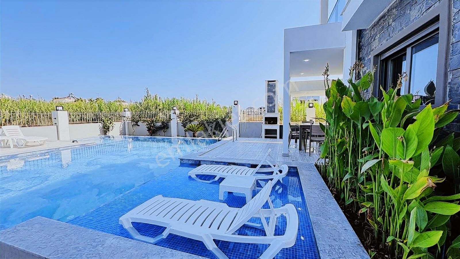 -acil- Antalya Kadriye'de Lüks 5+1 Satılık Villa - Görsel 25