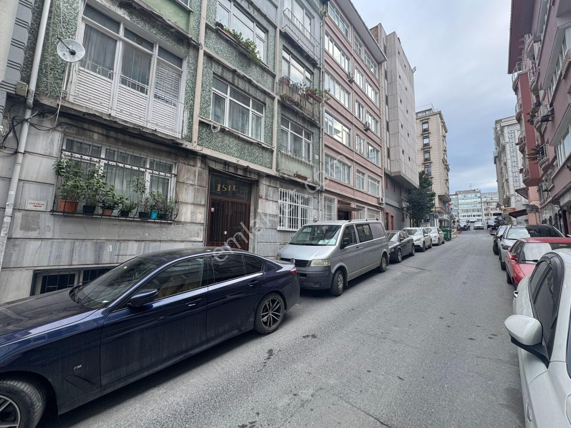 Turyap' Tan Fındıkzade Tramvayına Çok Yakın Satılık Boş Daire - Görsel 9