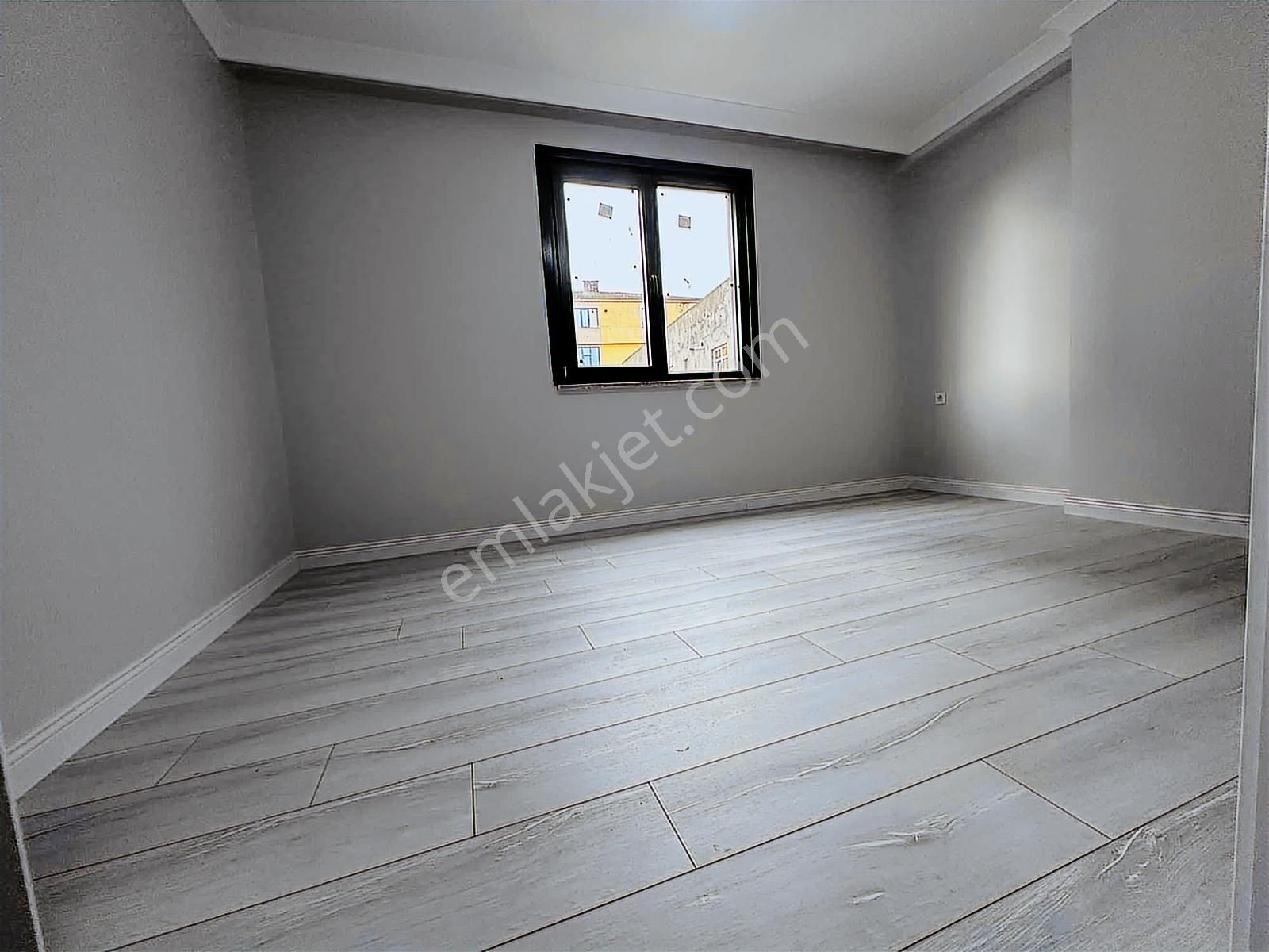 Cadde Üzeri Ebeveyn Banyolu 90m 2+1 Satılık Lüks Ara Kat Daire - Görsel 4