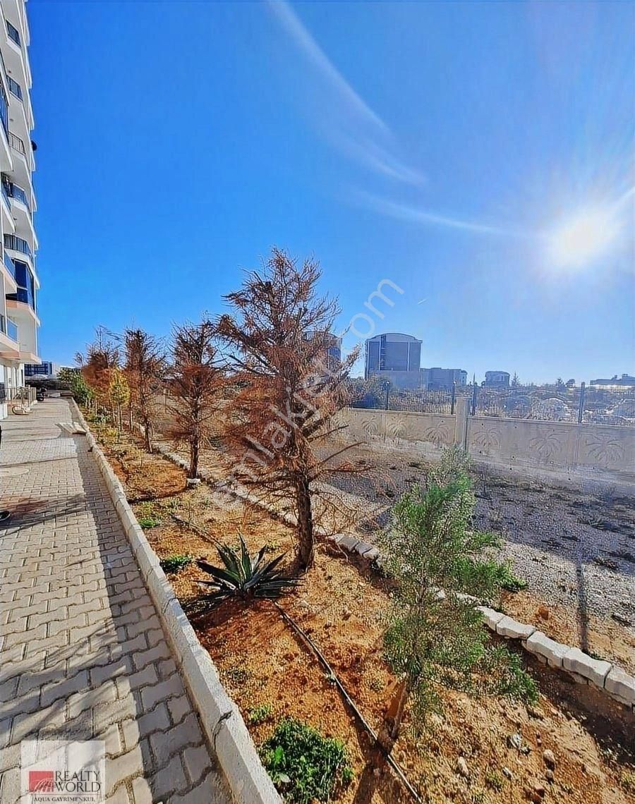 Altıntaş'ta Deniz Manzaralı 2+1 Havuzlu Sitede Satılık Daire - Görsel 8