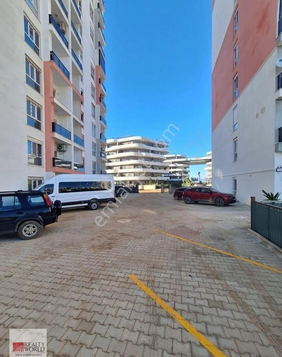 Altıntaş'ta Deniz Manzaralı 2+1 Havuzlu Sitede Satılık Daire - Görsel 21