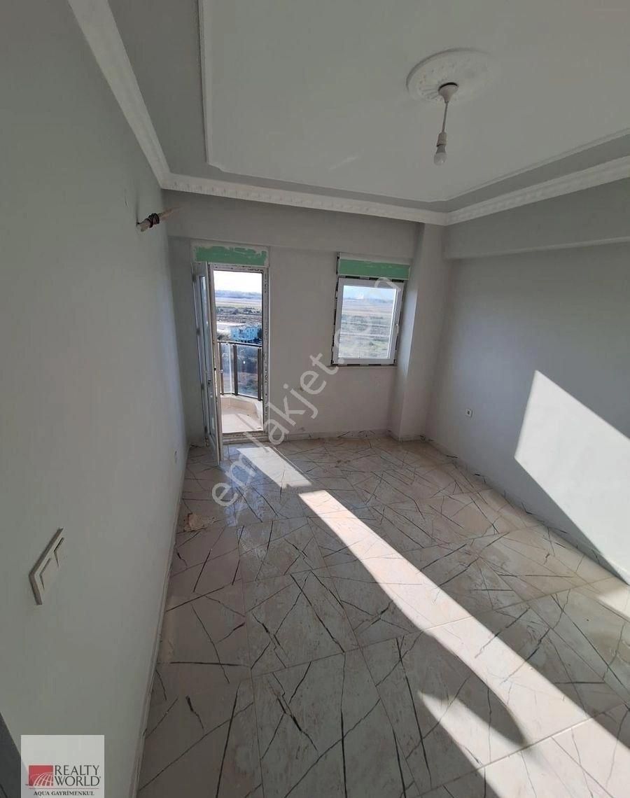 Altıntaş'ta Deniz Manzaralı 2+1 Havuzlu Sitede Satılık Daire - Görsel 18