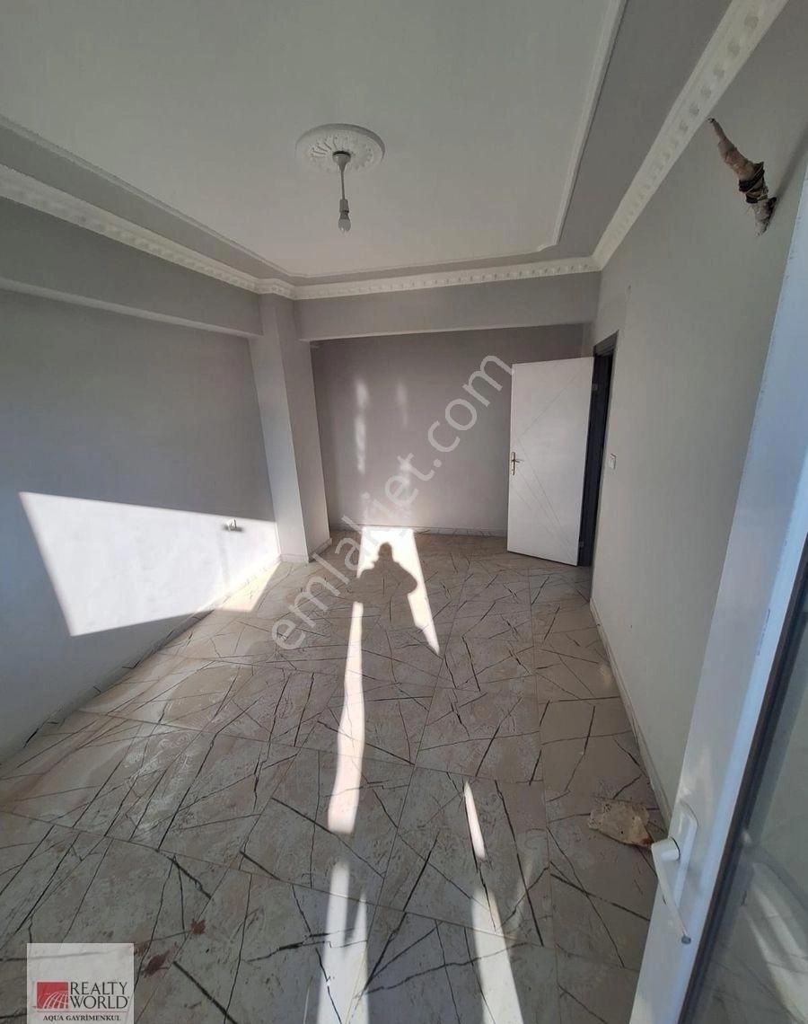 Altıntaş'ta Deniz Manzaralı 2+1 Havuzlu Sitede Satılık Daire - Görsel 6