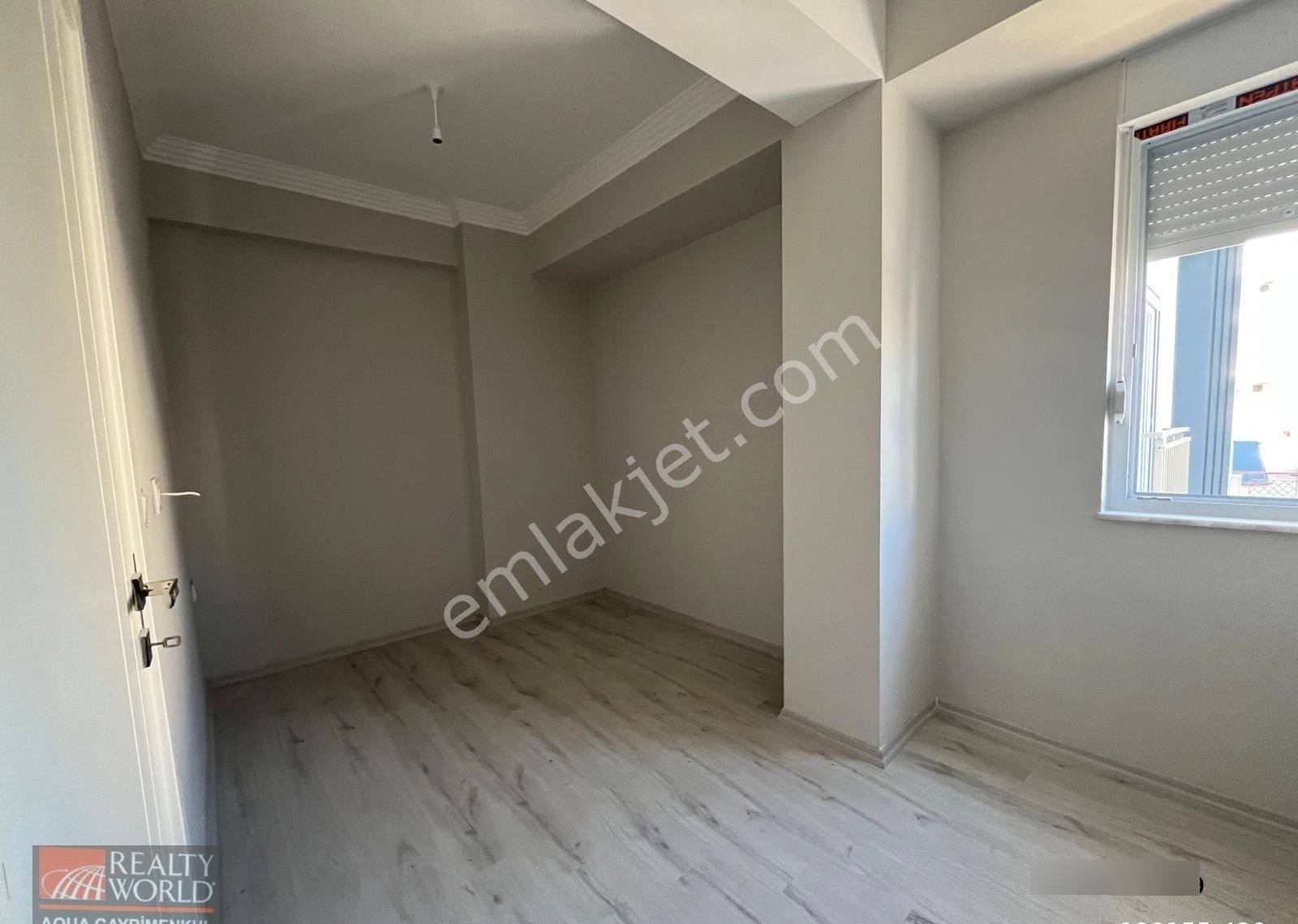 Şehir Merkezi'nde 1+1 Tramvaya Yürüme Mesafesinde Satılık Daire - Görsel 8