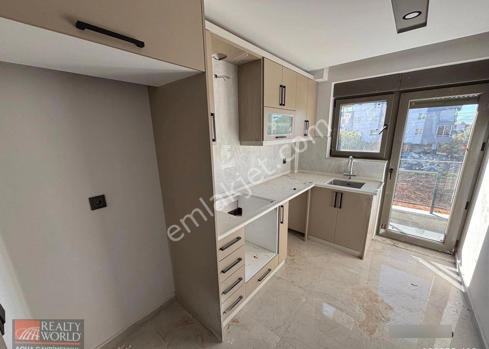 Kepez Şelale Mah Satılık Sıfır 5+1 Geniş Dubleks Daire - Görsel 17