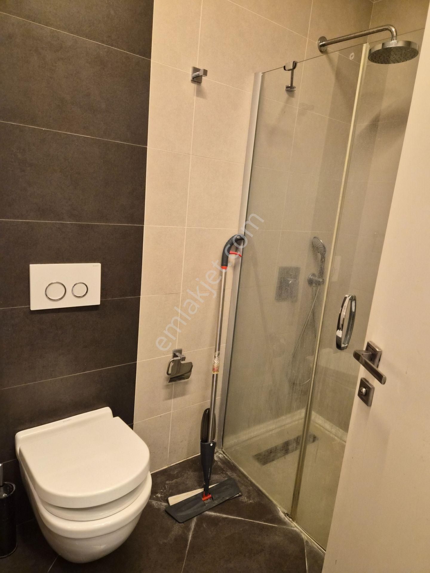 Bayraklı Folkart Towers Da Satılık 1+1 Daire - Görsel 24