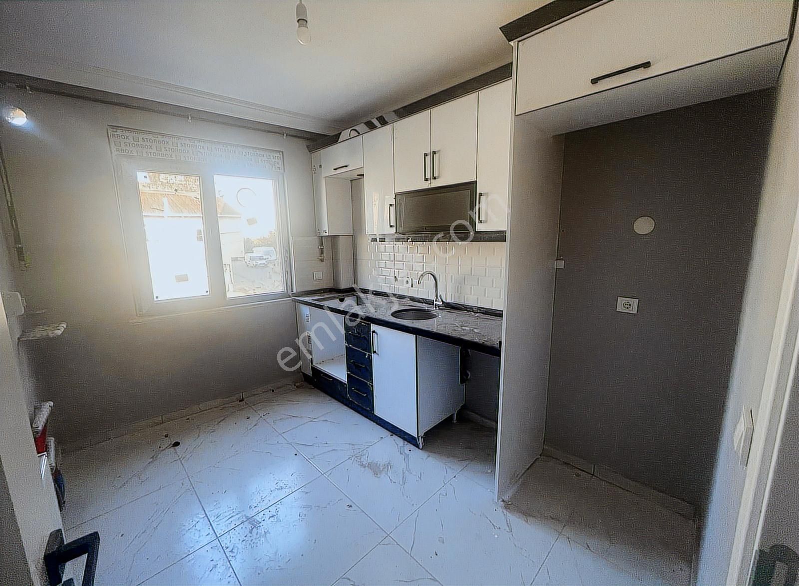 Sultanbeyli Hamidiye Mah. Göletin Yanında 3+1 Geniş Sıfır Daire - Görsel 10