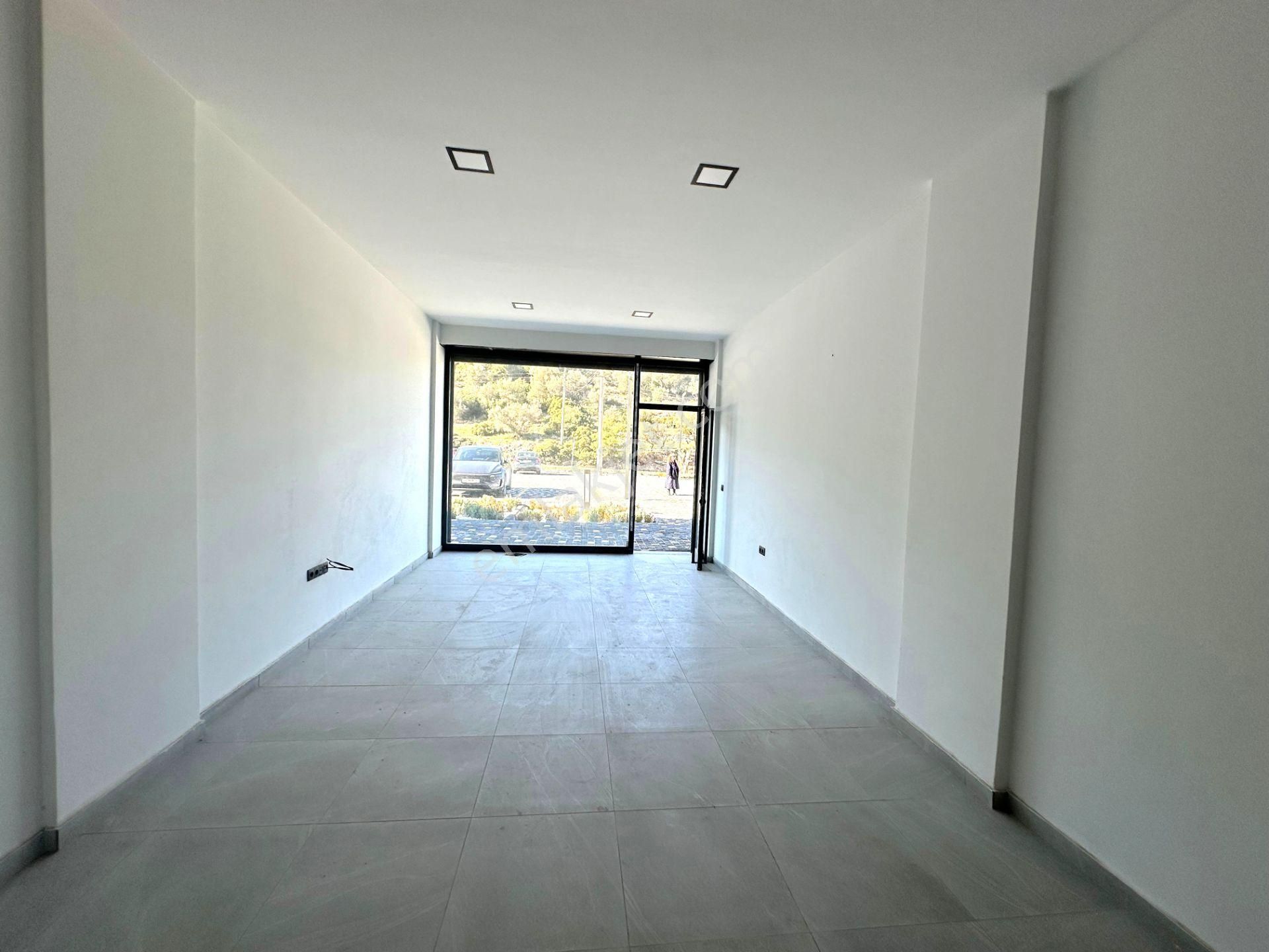 Kuştur Yolu Üzerinde Sıfır, Batar Katlı Kiralık Dükkan - Görsel 4