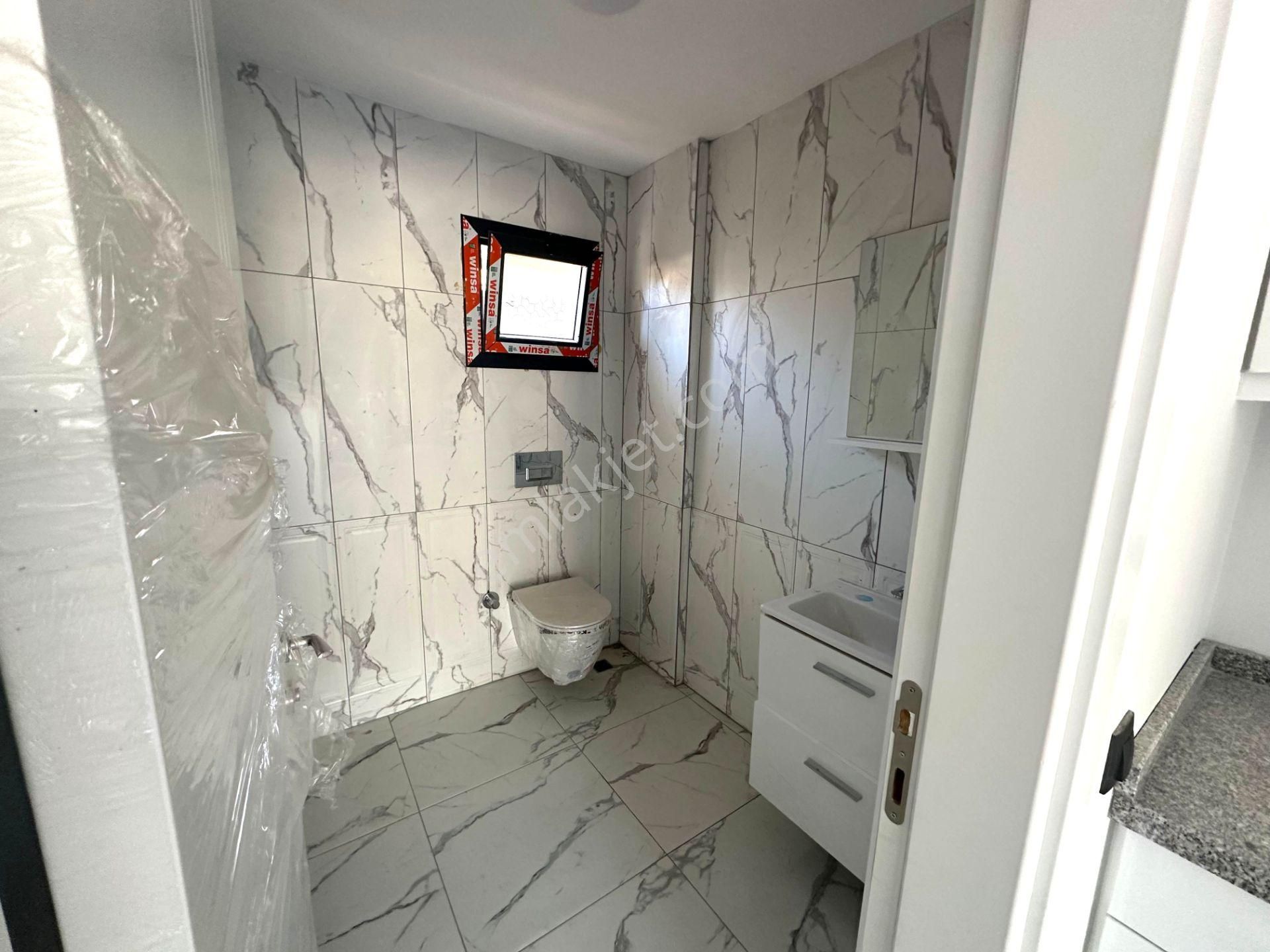 Kuştur Yolu Üzerinde Sıfır, Batar Katlı Kiralık Dükkan - Görsel 8