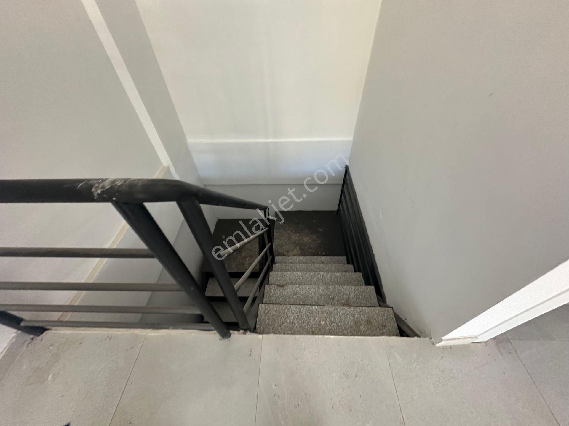 Kuştur Yolu Üzerinde Sıfır, Batar Katlı Kiralık Dükkan - Görsel 10