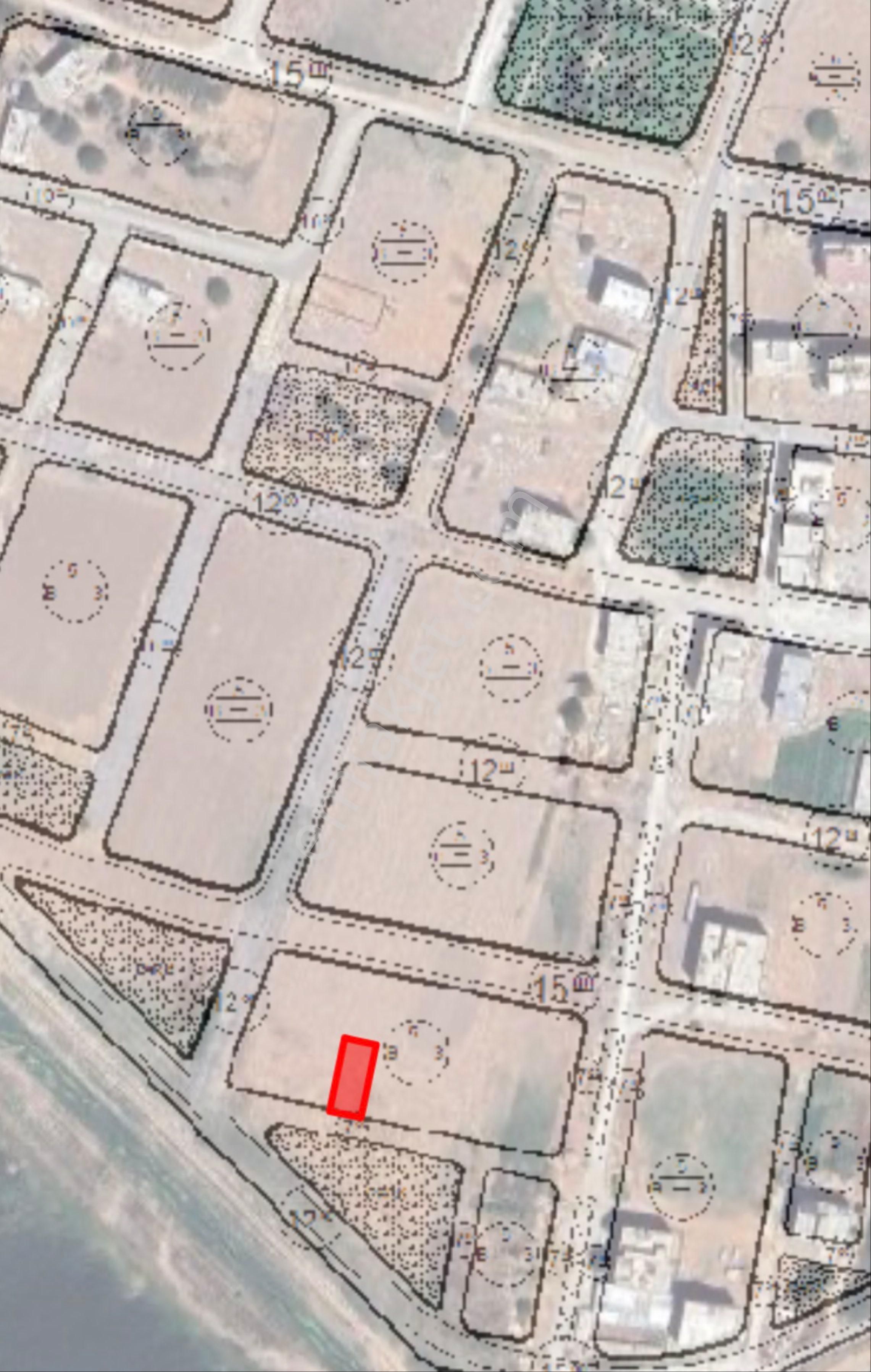 3 Kat İmarlı Yatırımlık Arsa - Görsel 2