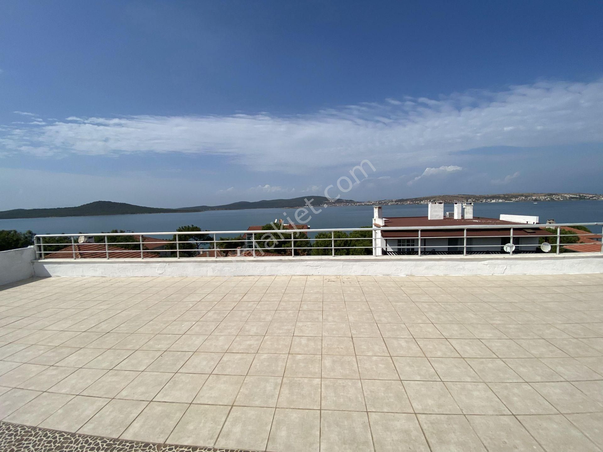 Balıkesir Ayvalık Camlık Ta Satılık Daire.deniz Manzaralı. - Görsel 3