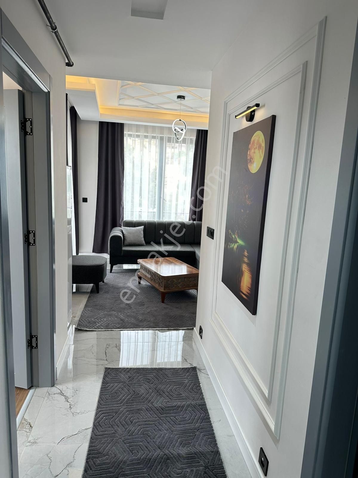 Ulaşıma Yakın Eşyalı Lüks 1+1 Daire - Görsel 4