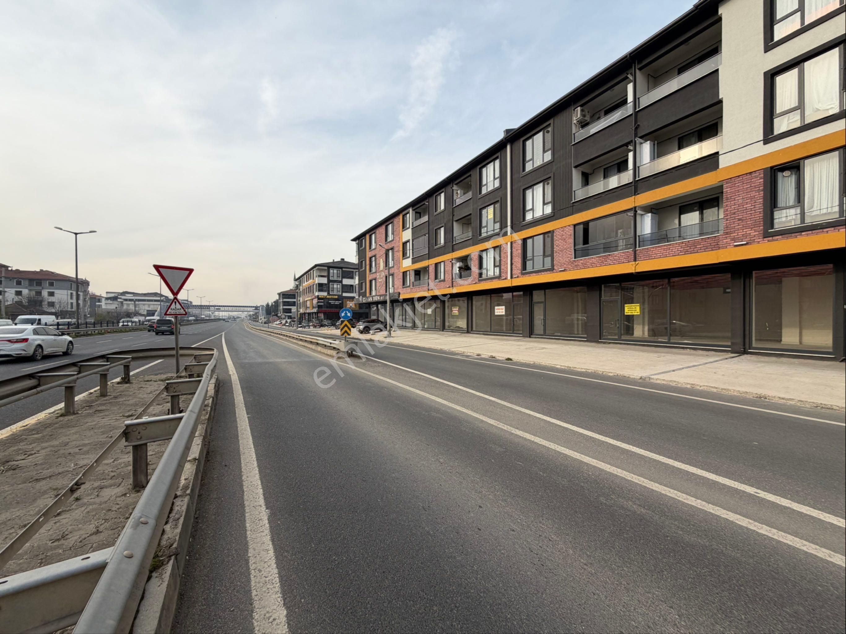 D100 Karayoluna Cepheli Satılık İşyeri - Görsel 2