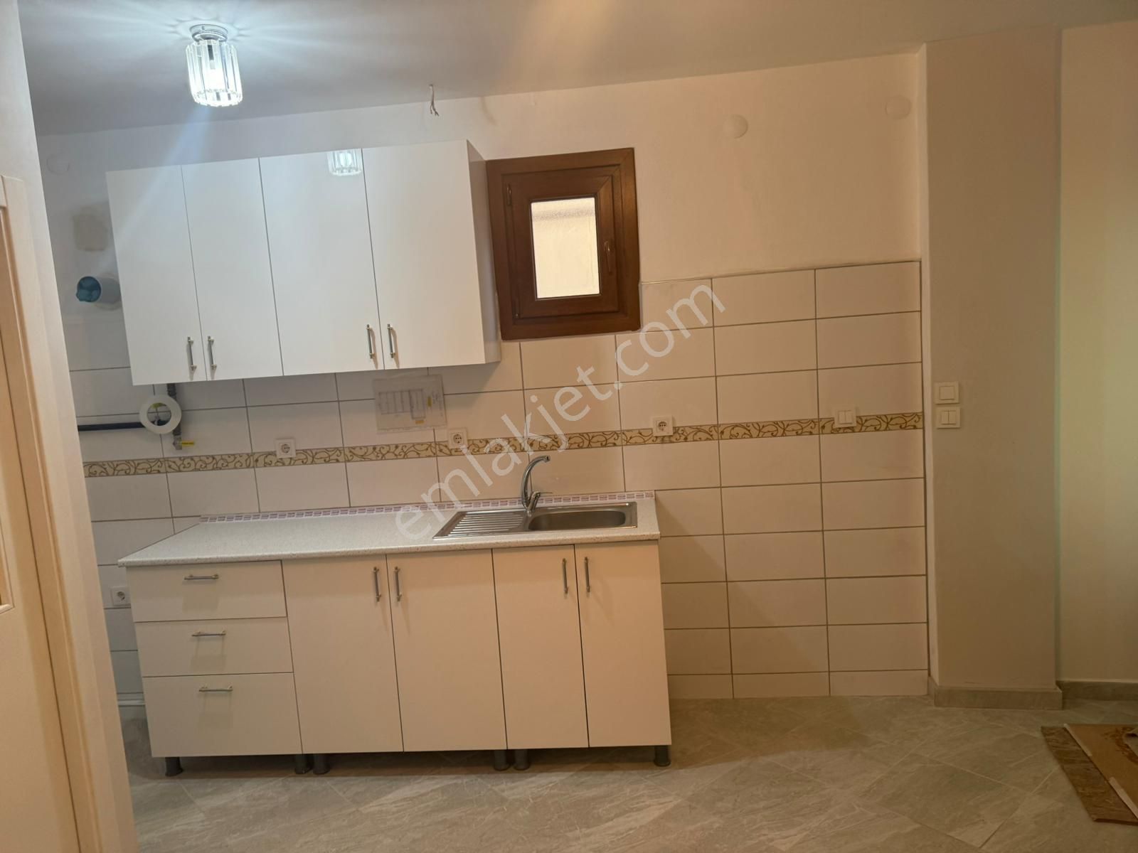 🏡 Caddeye Cepheli, Aydınlık, Yeni Tadilatlı Kiralık 1+1 Daire Veya Dükkan - Görsel 5