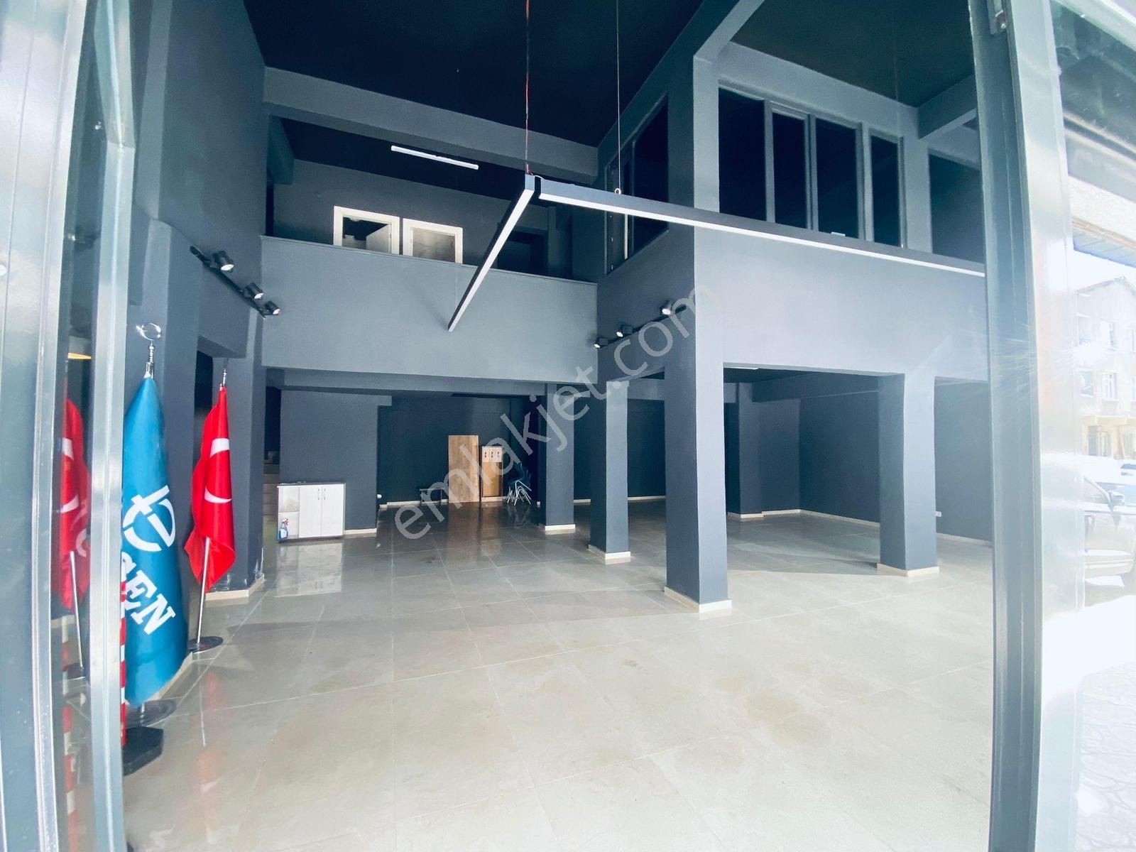 Alemdağ Caddesi Çevresi Yatırıma Uygun 400 M² Ticari Gayrimenk - Görsel 27