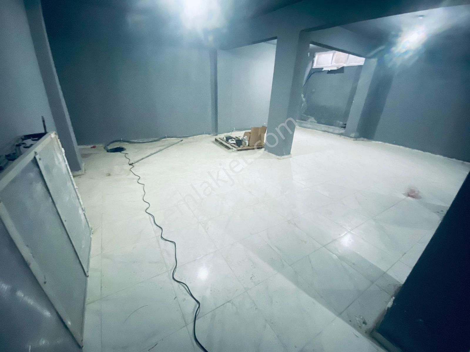 Alemdağ Caddesi Çevresi Yatırıma Uygun 400 M² Ticari Gayrimenk - Görsel 31