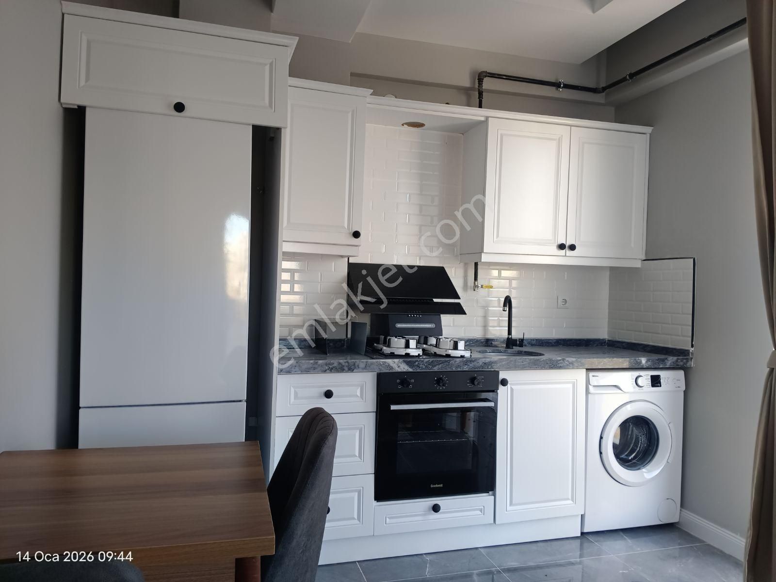 Truva/ahmet'ten Körfez'de Fırsat Daire. Lüks Eşyalı Hollü 1+1 - Görsel 4