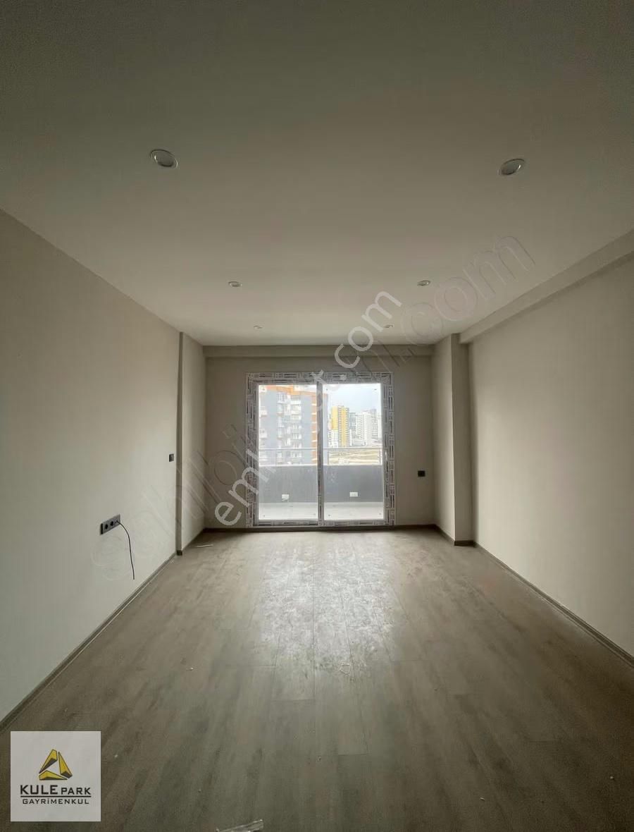 Carkıpare Sınırında Cok Genıs Yenı Bınada Balkonlu Lüx 1+1 - Görsel 23