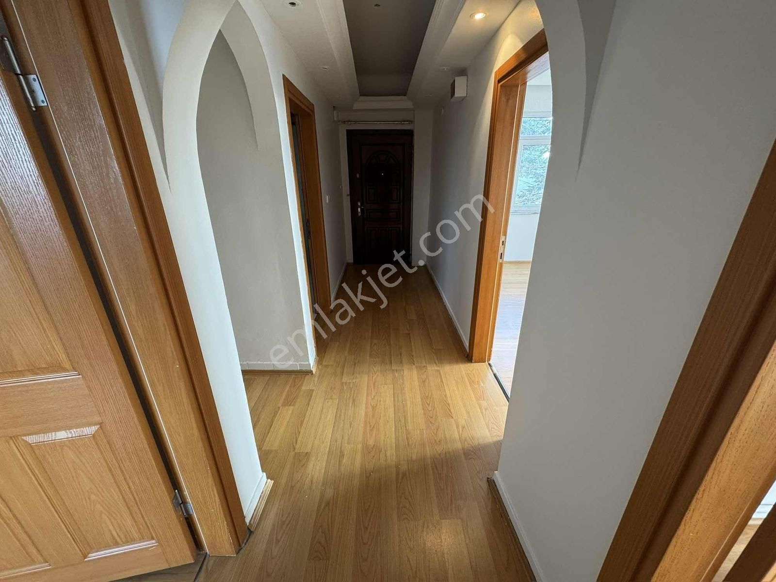 Sarıyer Ferahevler'de Kiralık 2+1 Daire - Görsel 2