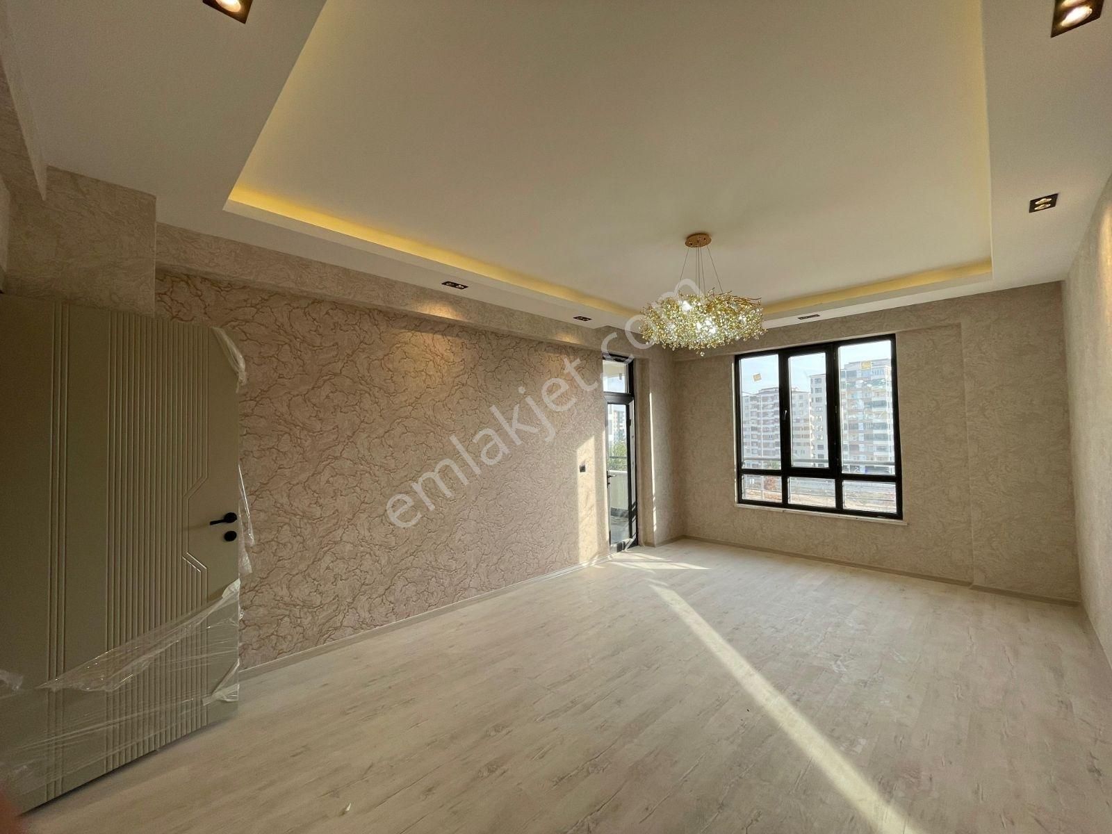 Z Group'dan Abdülhamidhan'ın Girişinde 2.5+1 Ultra Lüx 0 Daire - Görsel 15