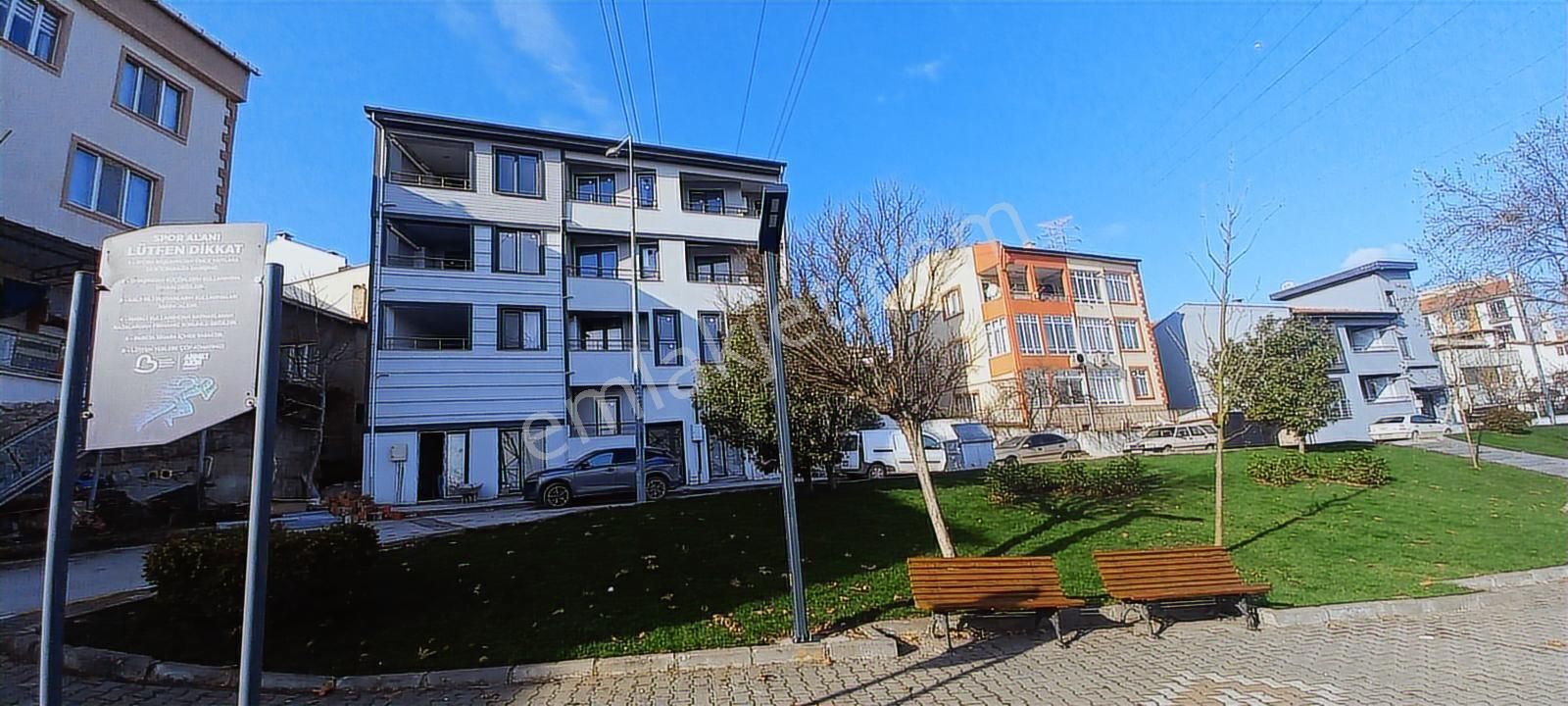 Mir'den Balıkesir Sütlüce Mah.nef Yakını Sıfır Satılık 1+1 Daire
