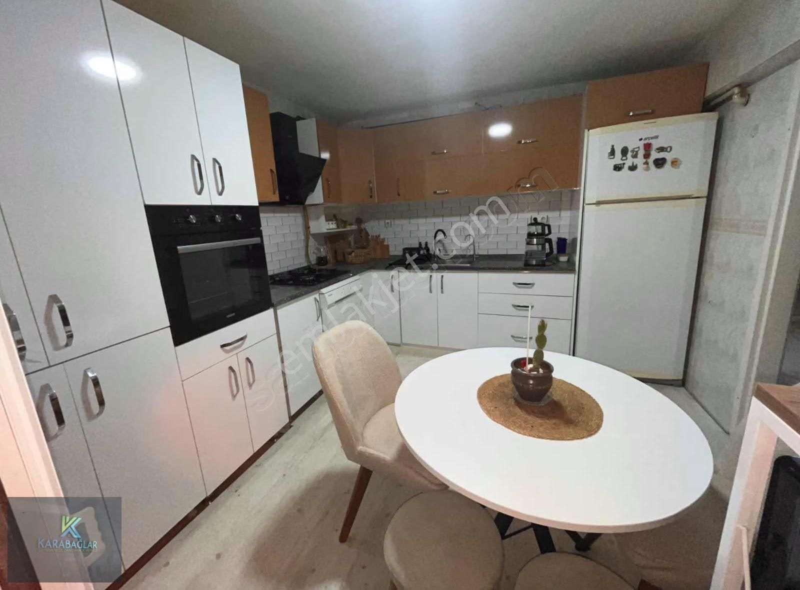 Emniyet Yakını 4+1 Dublex Genç Bina Otoparklı Çift Cephe Dgazlı