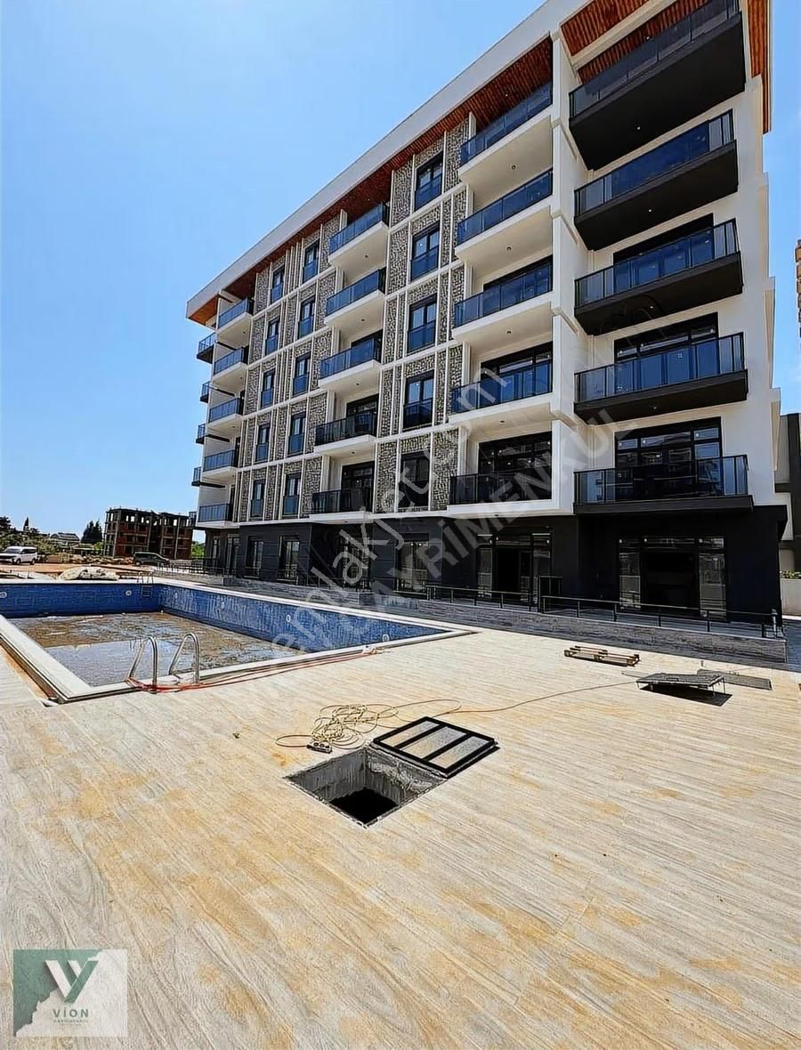 Altıntaş Ermenek Sınırında Geniş M2'li Yatırımlık 1+1